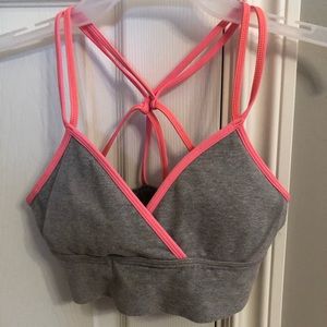 Lululemon sports bra